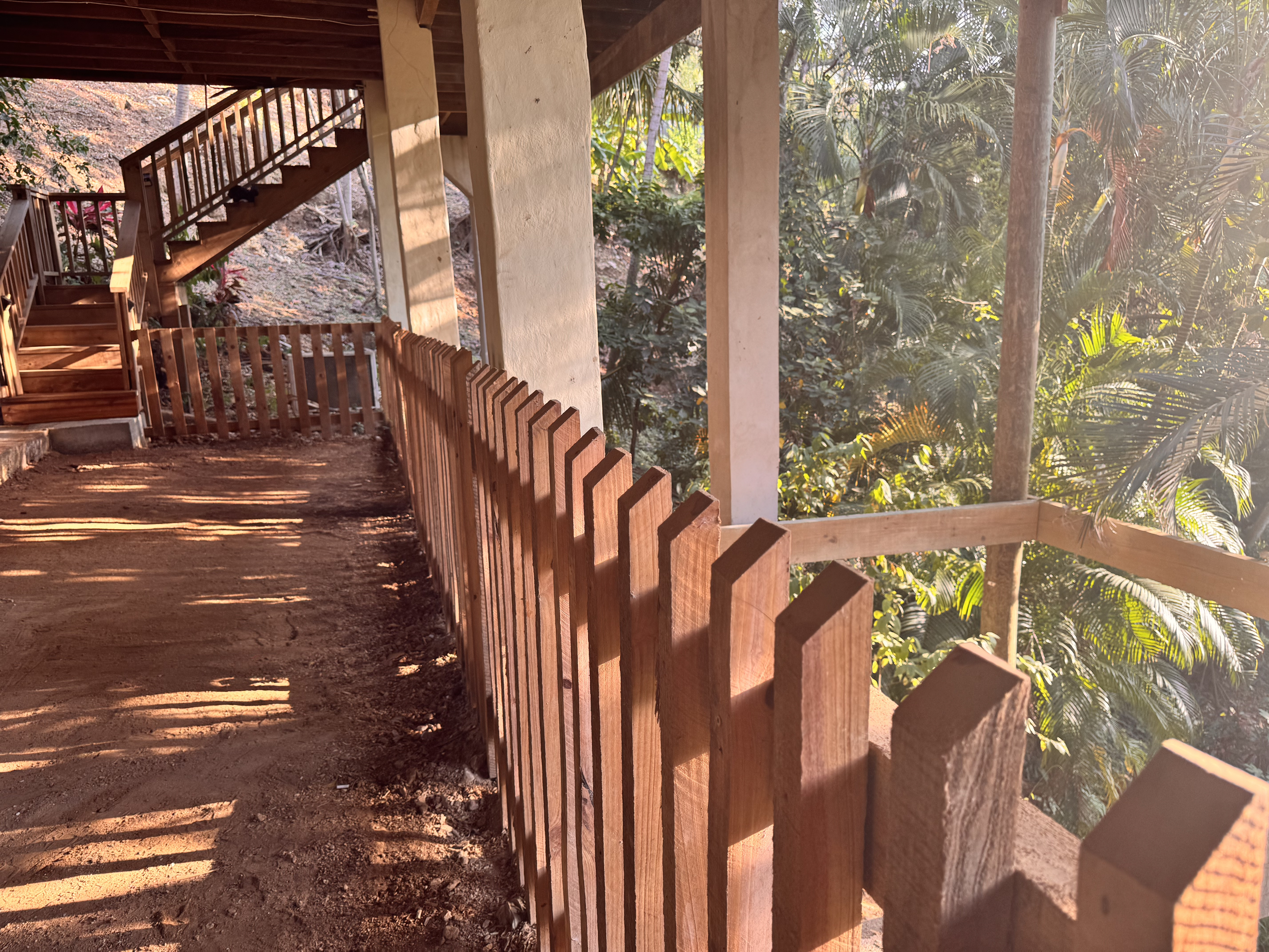 Lower level 8